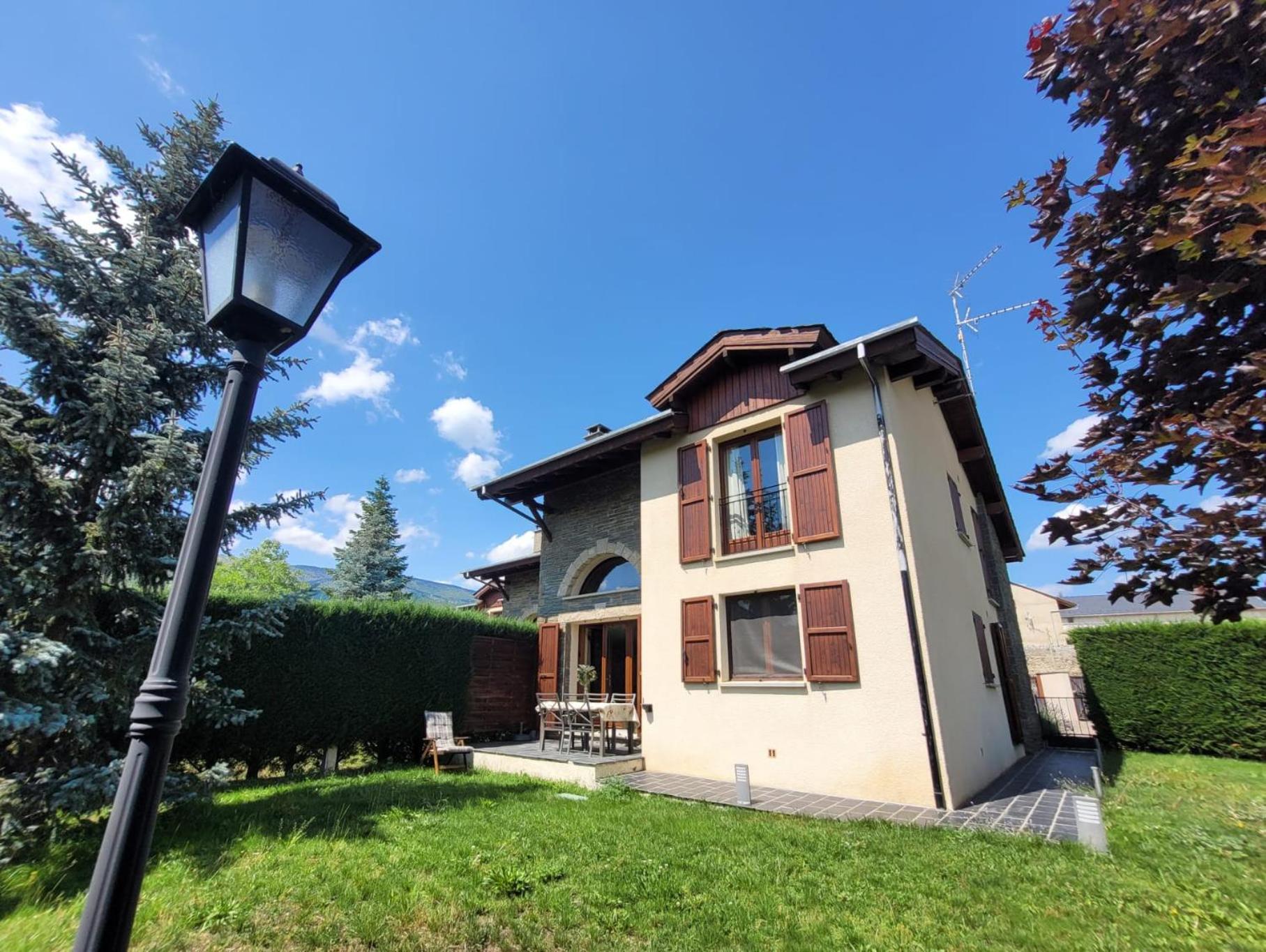 Apartament Le Nid Du Bouvreuil Angoustrine Zewnętrze zdjęcie